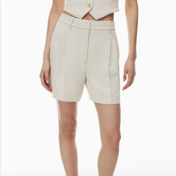 Aritzia Wilfred Effortless Pant 5” Short in light baby blue/gray size 00 - Picture 4 of 14